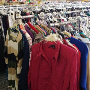 A Guide to Thrifting in Moore County : The Sway